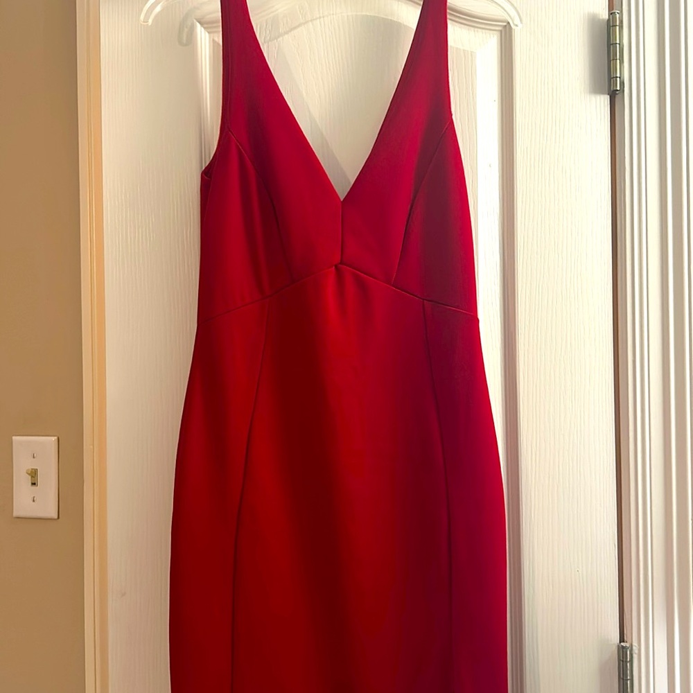 Lulus size medium red midi dress! Very flattering on!